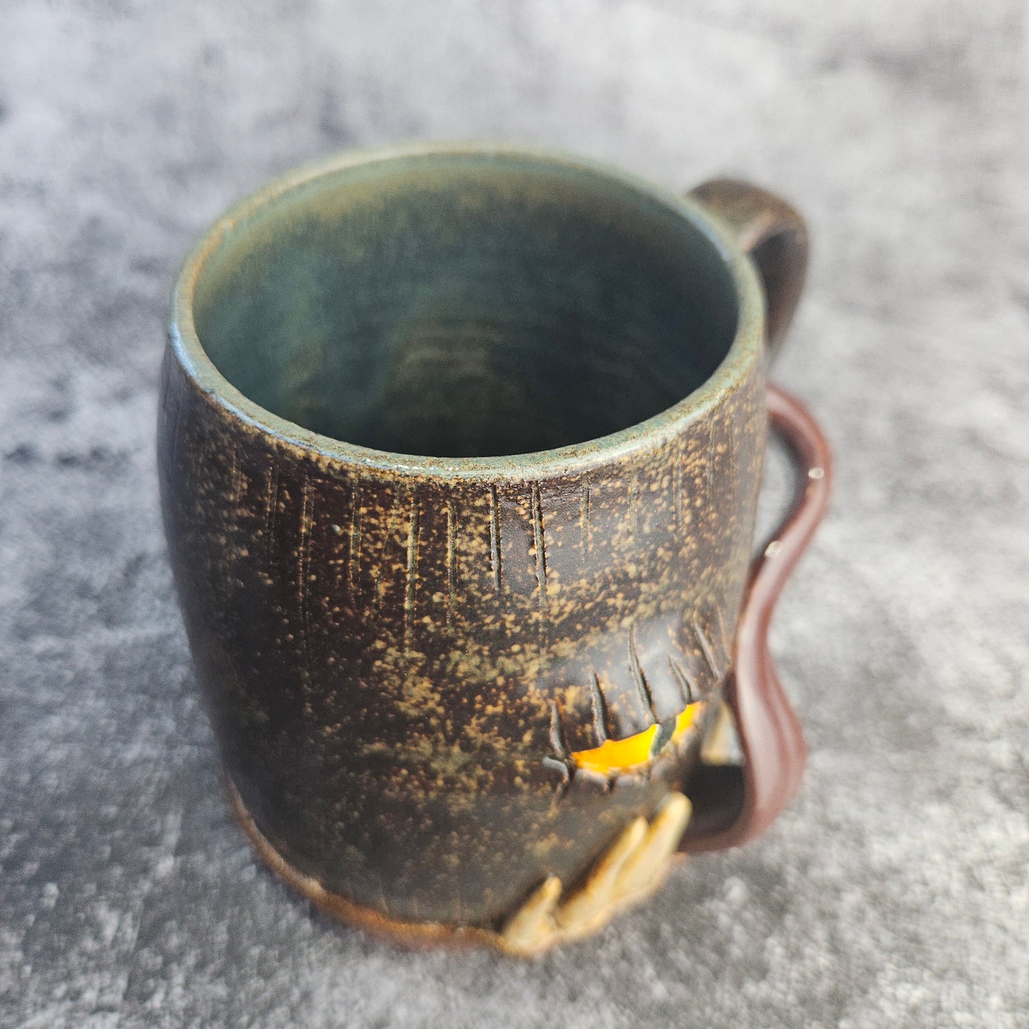 Rendur Vilethorn Mimic Mug