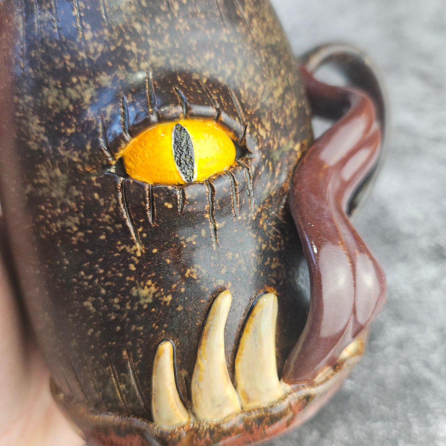 Rendur Vilethorn Mimic Mug