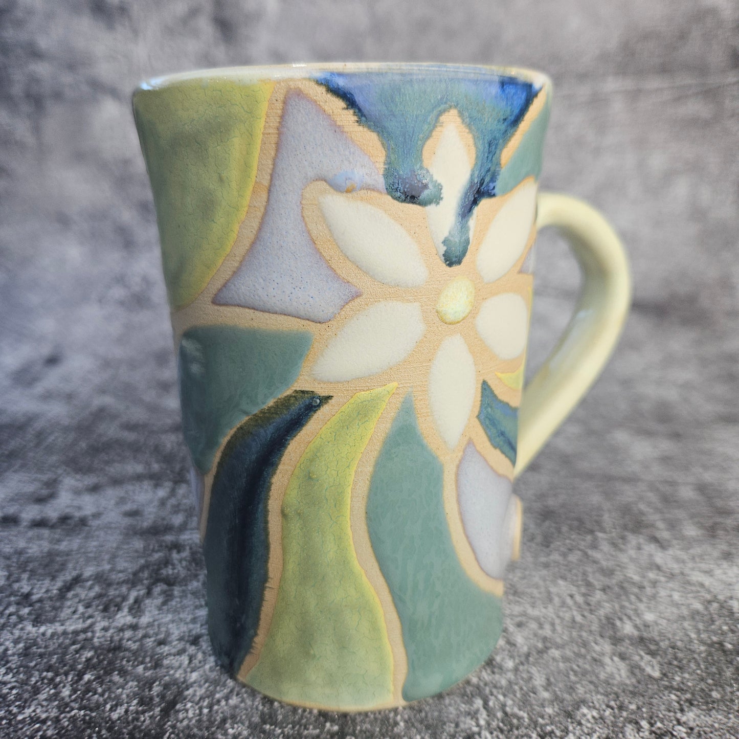 Daisy design Latte Mug