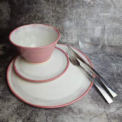 Dinner plate, raspberry and white