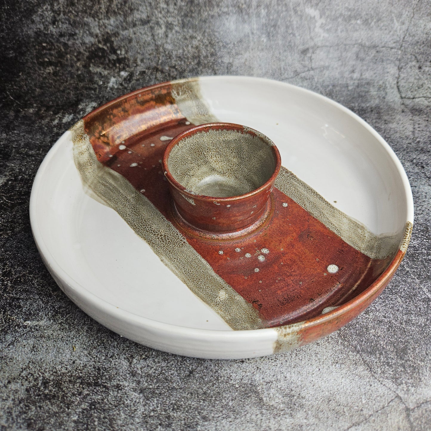Copper and White Crisps and Dip platter
