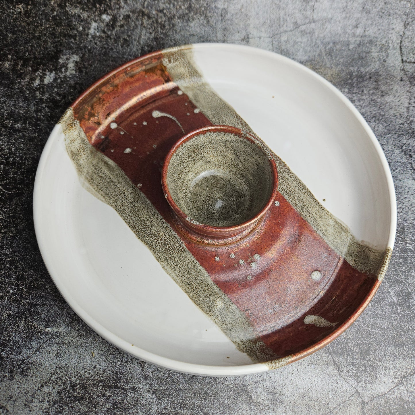 Copper and White Crisps and Dip platter
