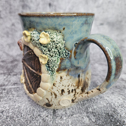 Einhard Puddlefoot's abode. Hobbit door mug.