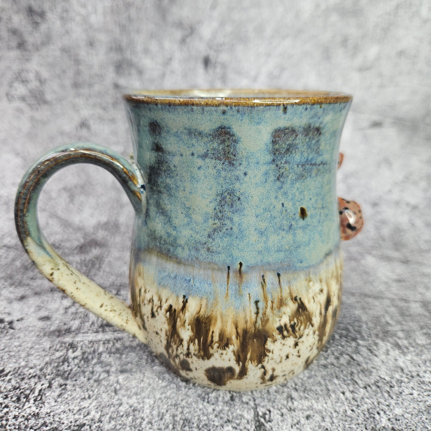 Einhard Puddlefoot's abode. Hobbit door mug.
