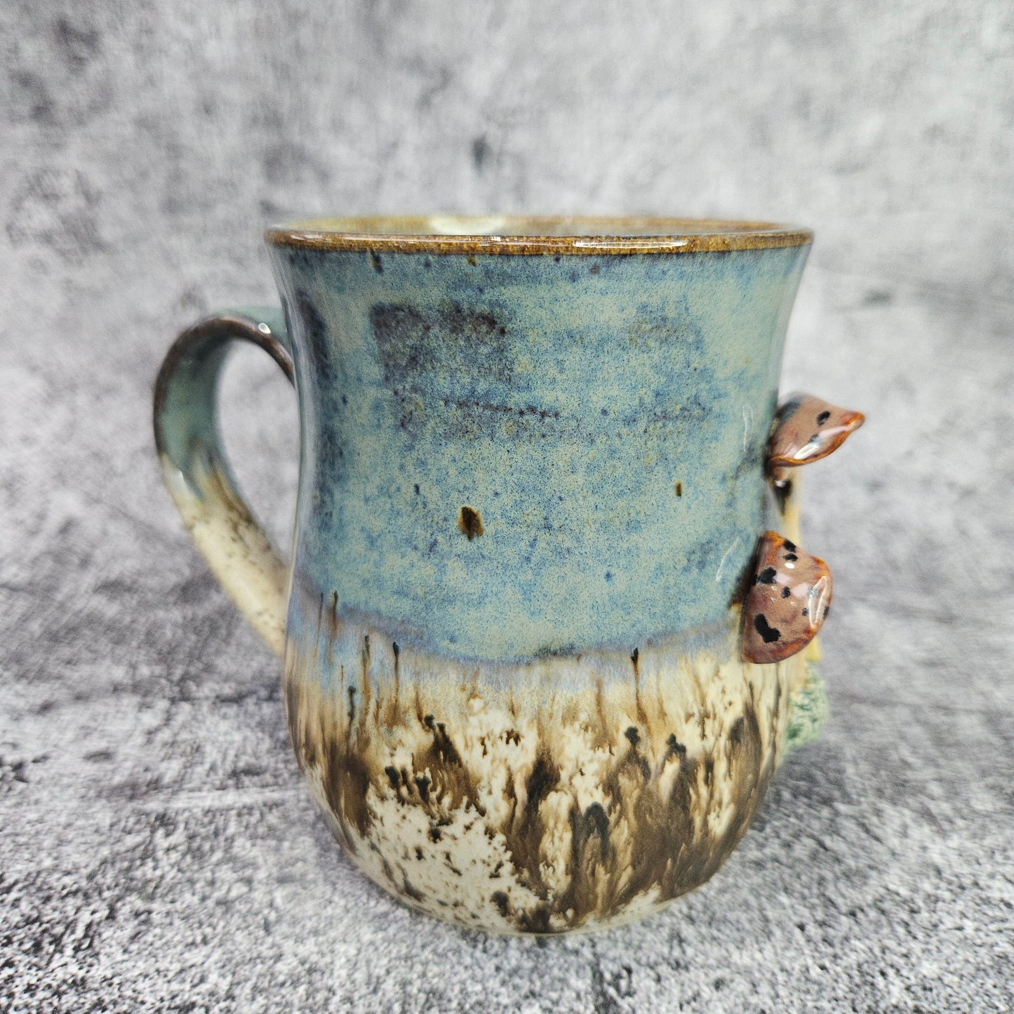 Einhard Puddlefoot's abode. Hobbit door mug.