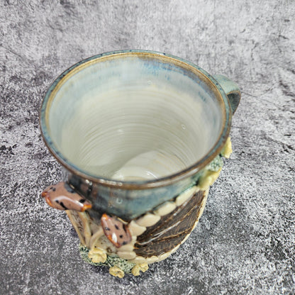 Einhard Puddlefoot's abode. Hobbit door mug.