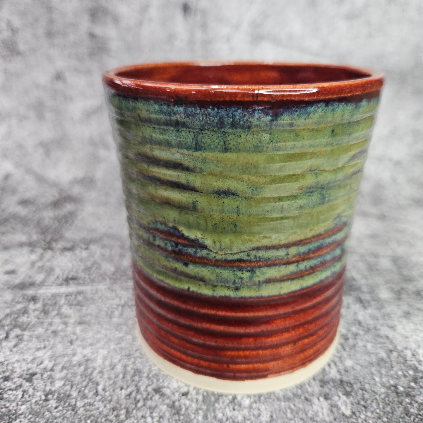 Green & Red Fully Ribbed Mug