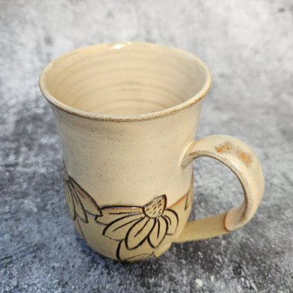 Daisy Mug Peach