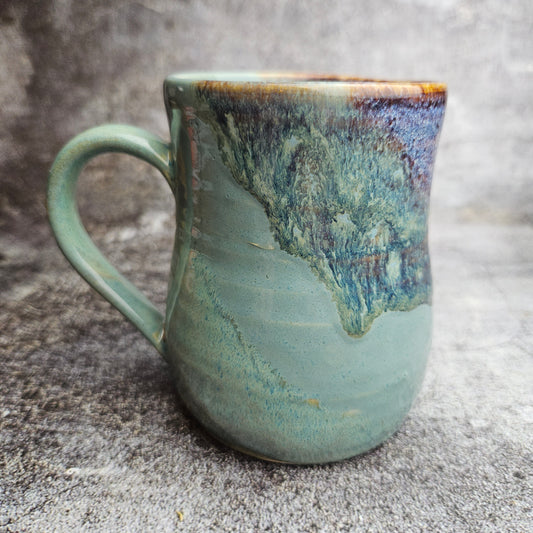 Turquoise flow mug