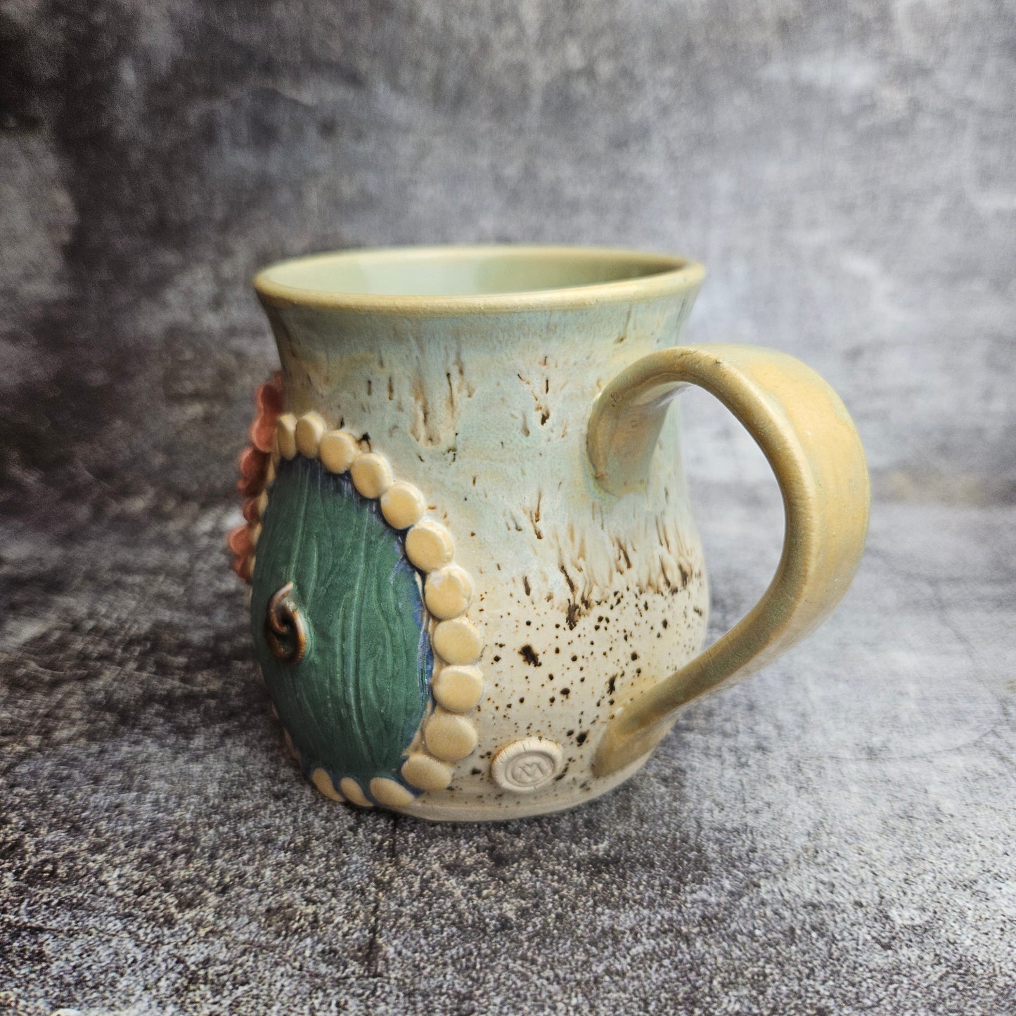 Dewglades hobbit door mug