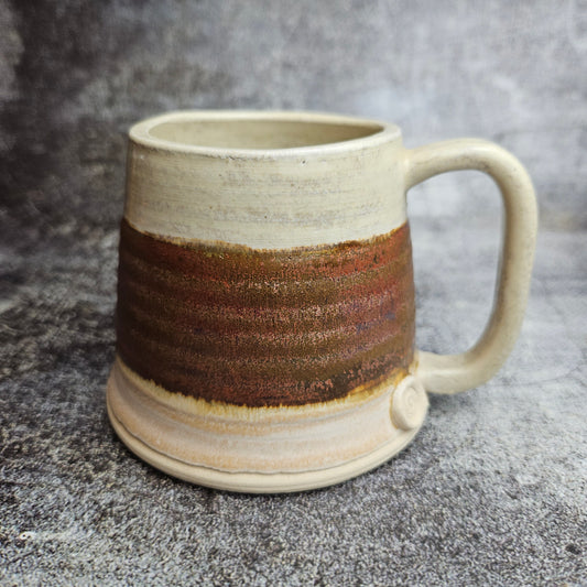 Short tankard, copper and white mug