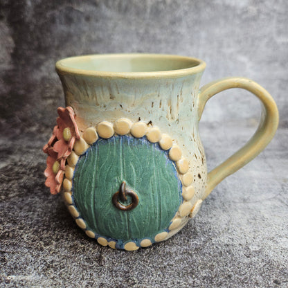 Dewglades hobbit door mug
